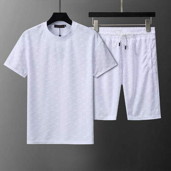 Picture of LV Shirt Pant Suits _SKULVM-3XL13gx4622923